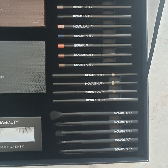 New Nova Beauty Eye Collection Set - Picture 13 of 15